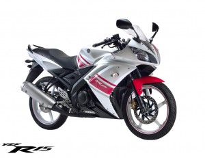 yamaha_r15_white